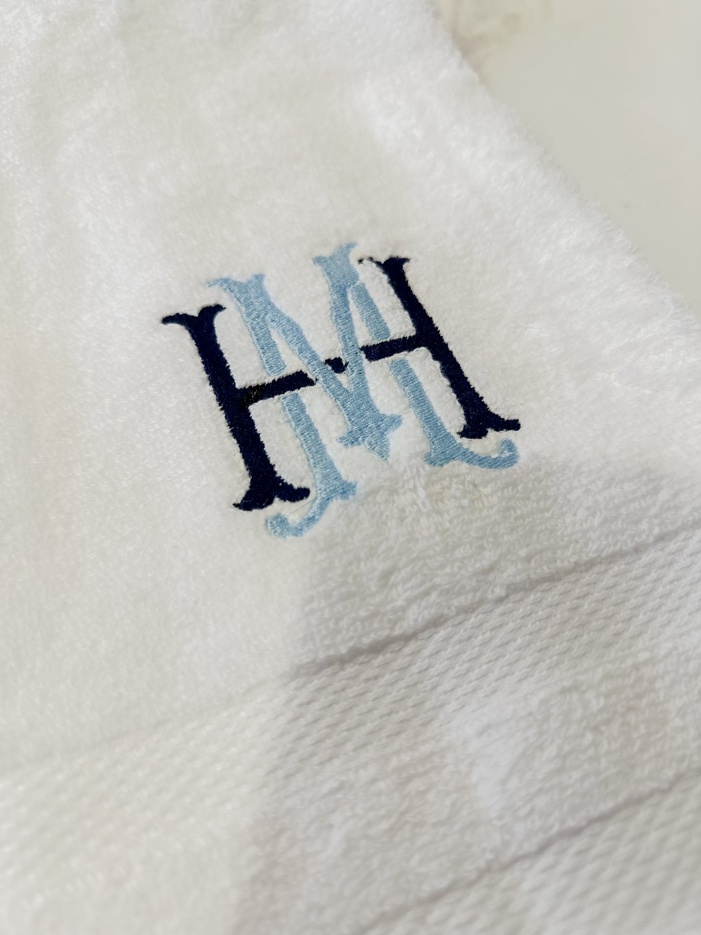 Chic Monogram Hand Towel Set